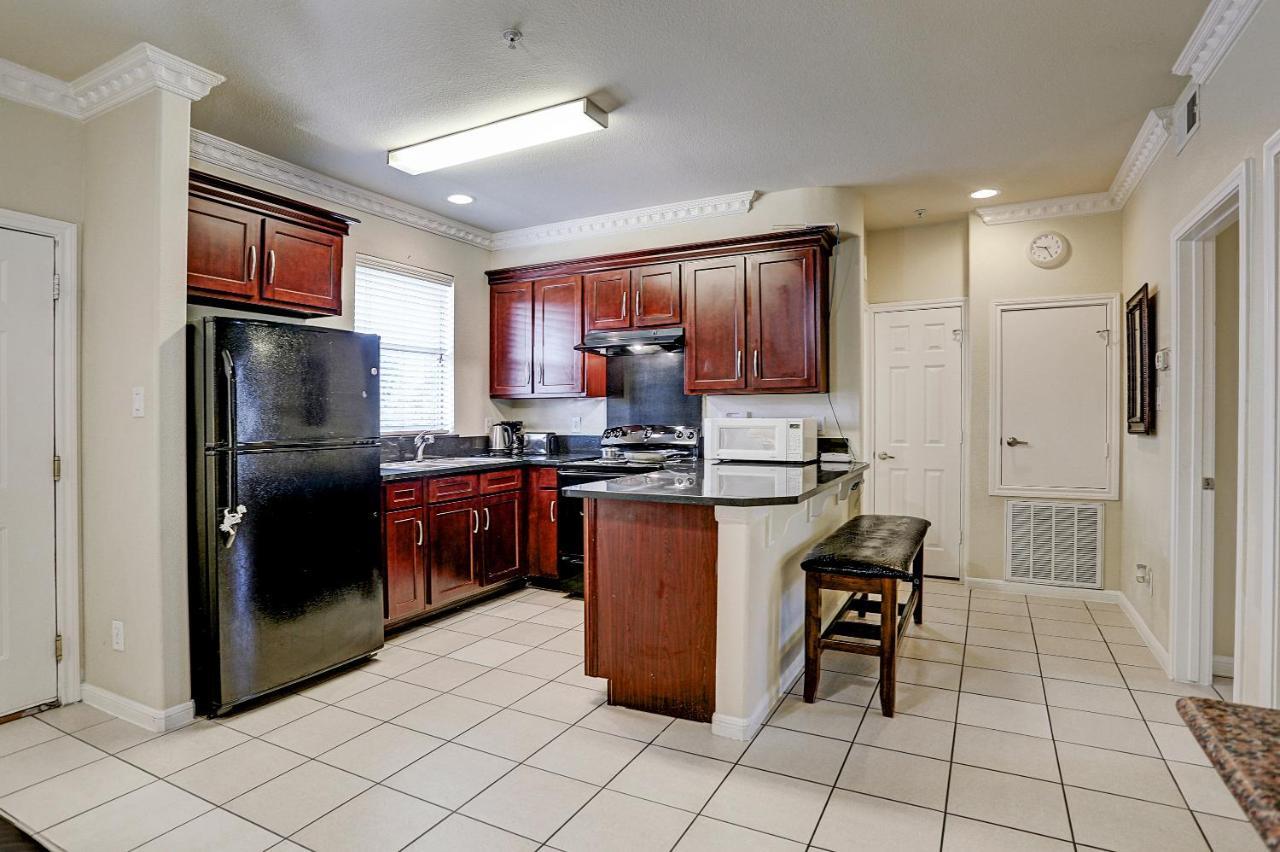Villa Corporate 2 Bedroom Suite Furnished Condo Houston Exterior foto